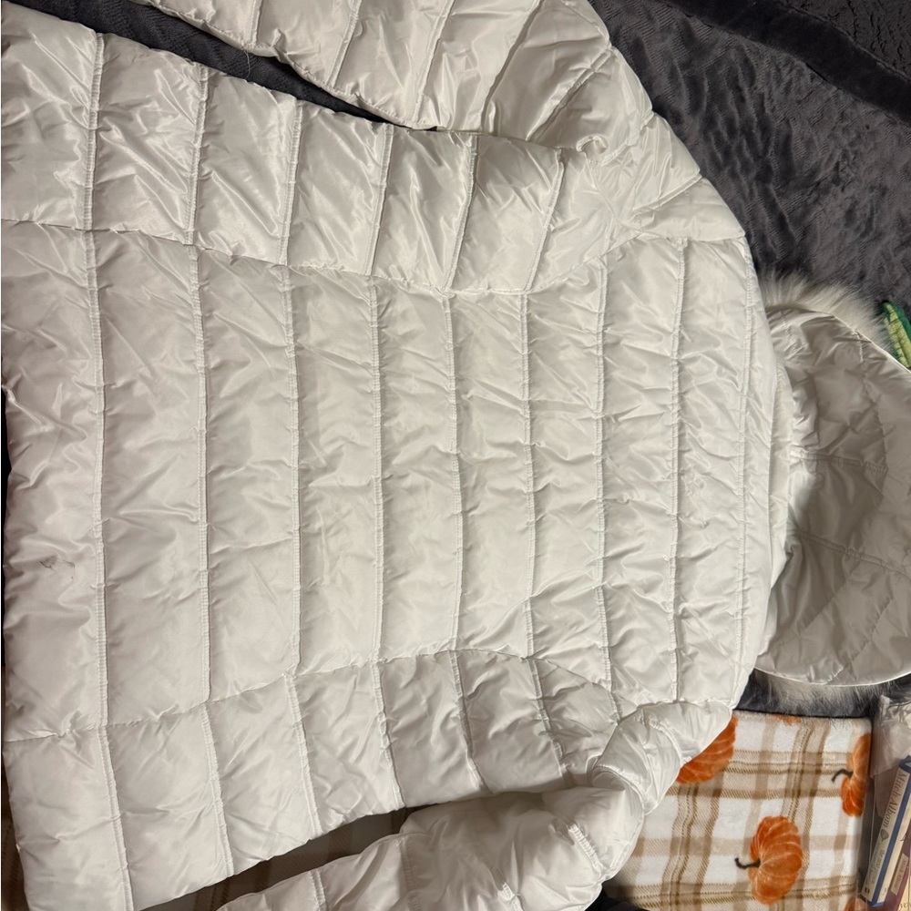 Nautica Cream Quilted Jacket with Logo Patch - Picture 4 of 4
